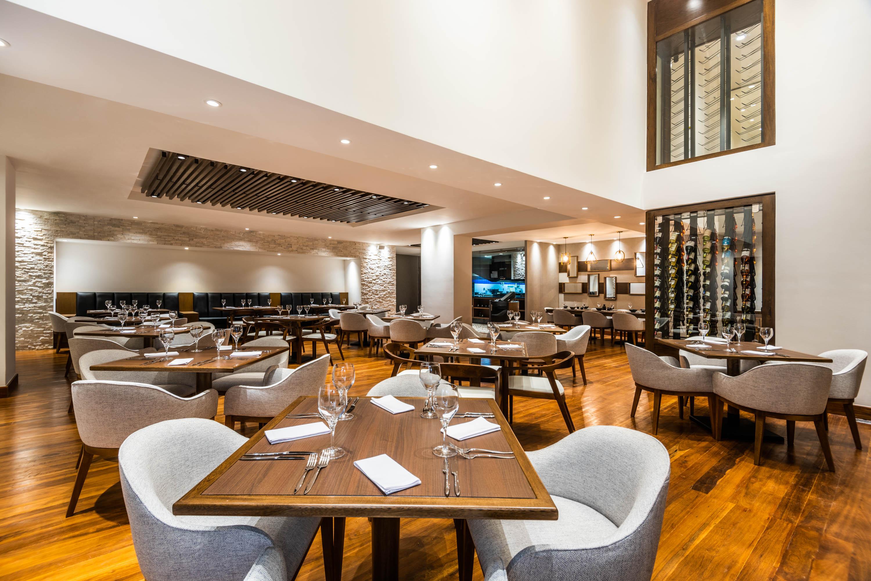 Hotel Dann Carlton بوكارامانغا المظهر الخارجي الصورة The restaurant