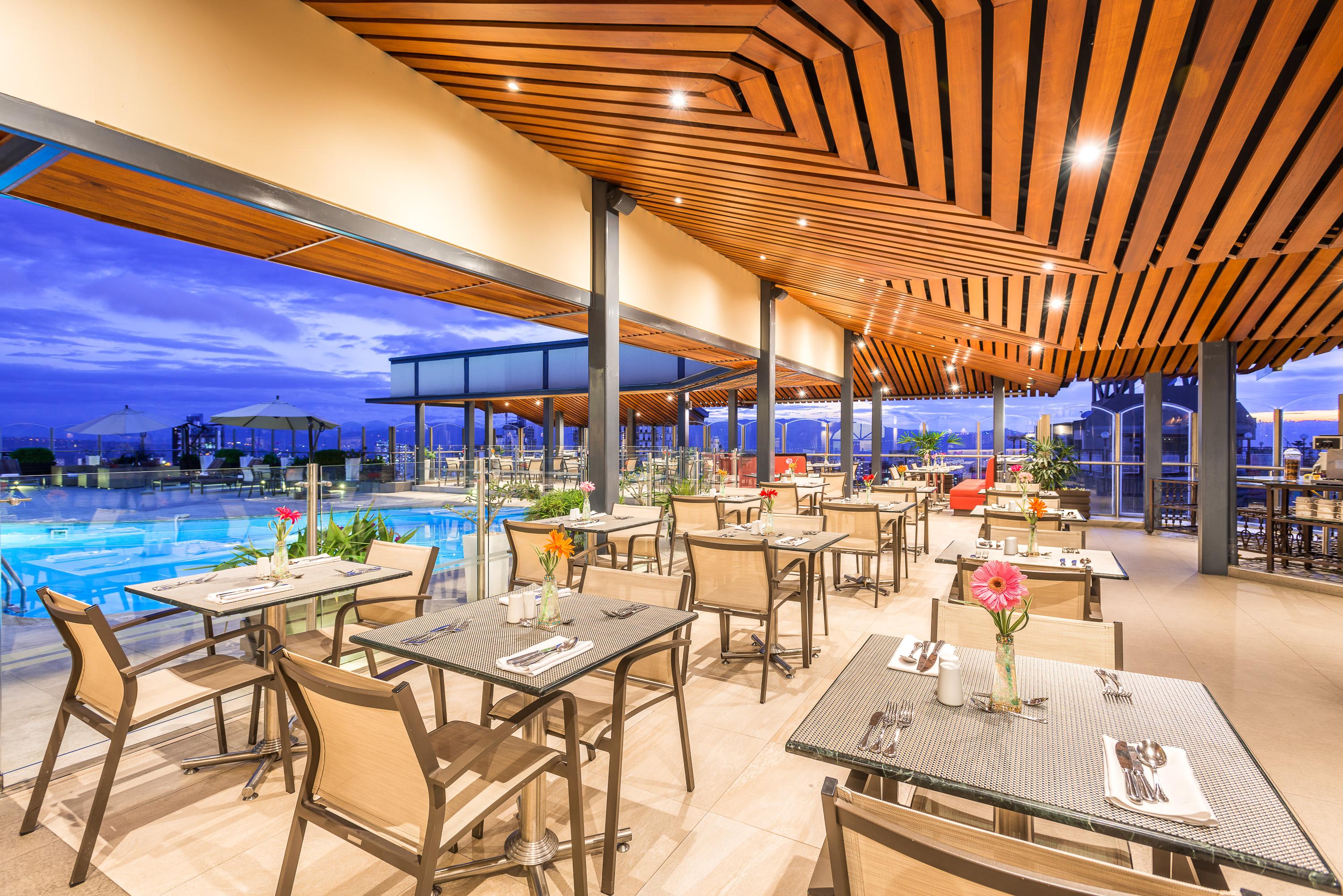 Hotel Dann Carlton بوكارامانغا المظهر الخارجي الصورة The Deck