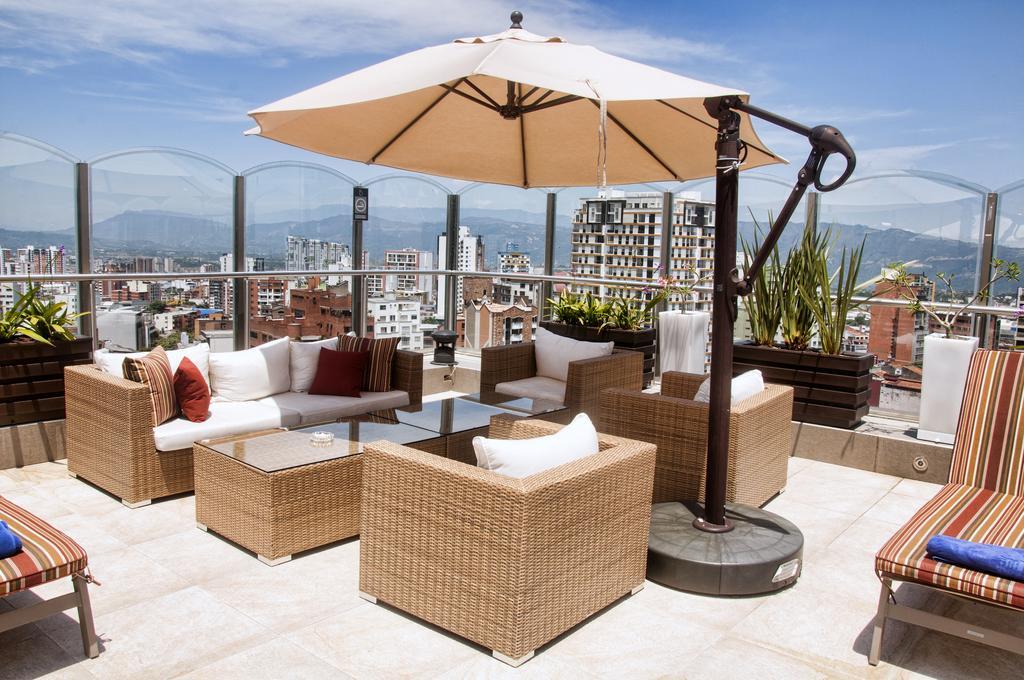 Hotel Dann Carlton بوكارامانغا المظهر الخارجي الصورة Rooftop terrace